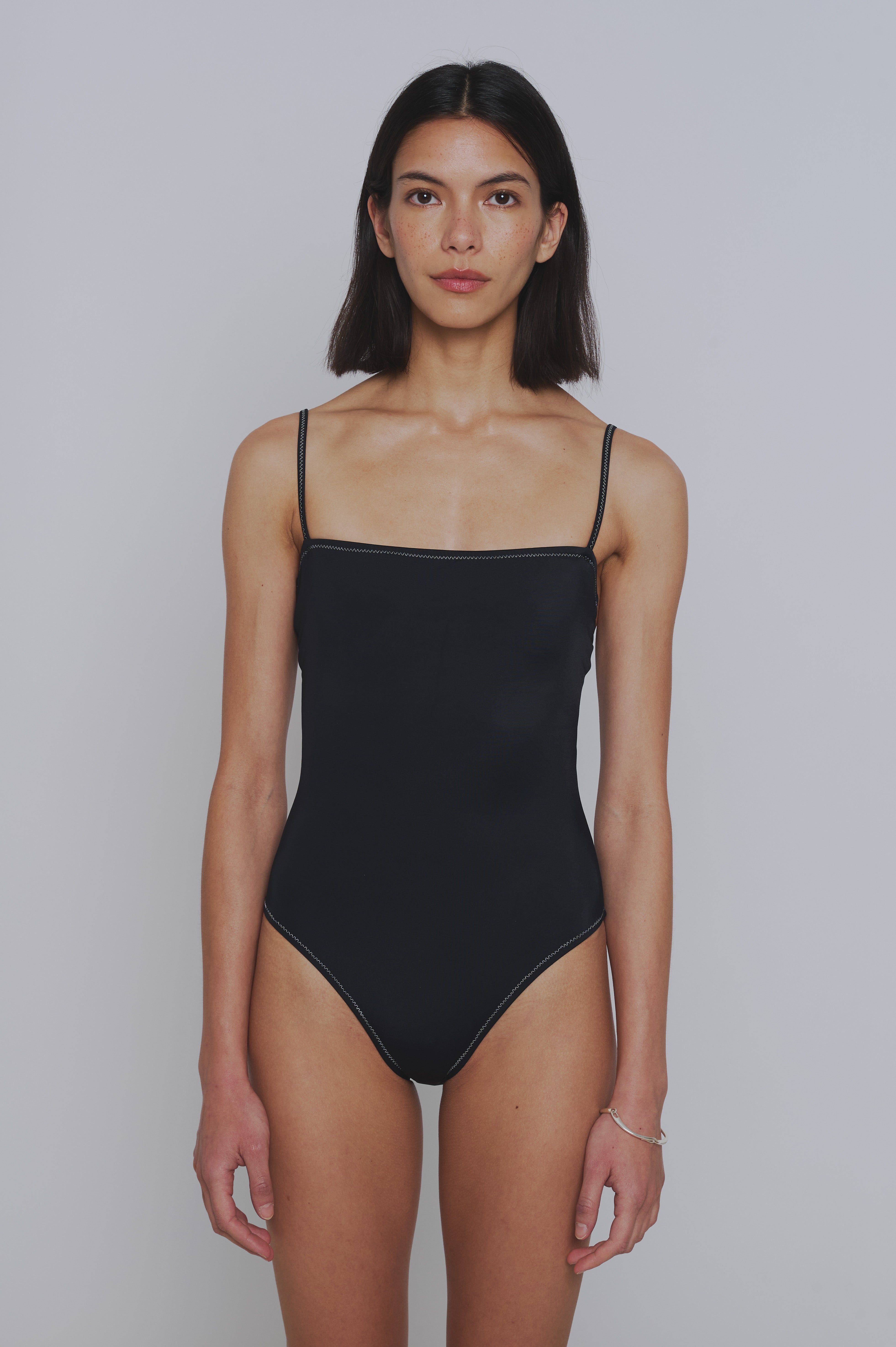 nu swim ヌースイムワンピース水着 Straight One Piece | Nu Swim